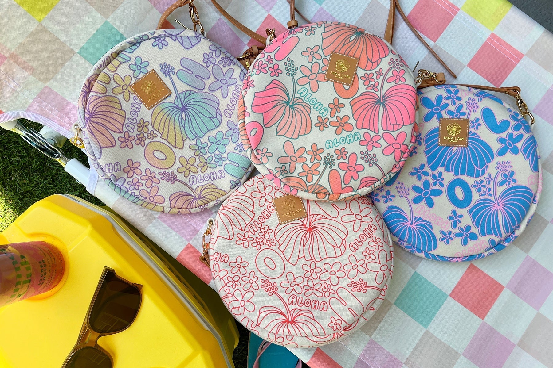 Introducing Aloha Dee-Lite - Jana Lam Hawaii